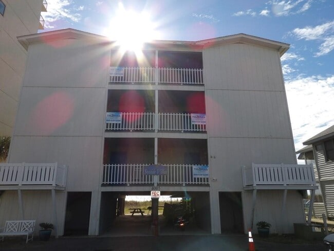 property at 4005 S Ocean Blvd