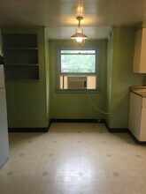 1210 S Lincoln St in Bloomington, IN - Building Photo - Building Photo