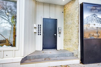 537 Talbot St in St Thomas, ON - Building Photo - Building Photo