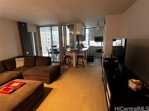 1212 Nuuanu Ave in Honolulu, HI - Building Photo - Building Photo