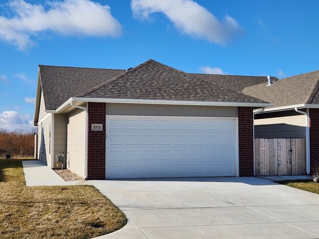 property at 5371 Nolen