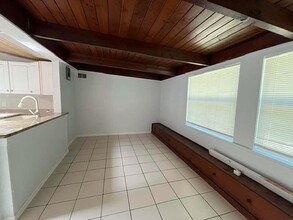 1405 NE Waveland Ave in Jensen Beach, FL - Building Photo - Building Photo