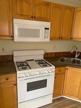 695 United Ave SE in Atlanta, GA - Foto de edificio - Building Photo