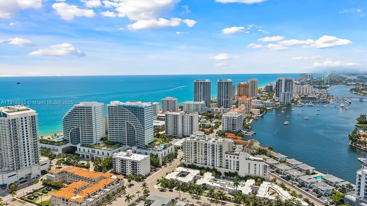 3101 Bayshore Dr, Unit 1508 in Fort Lauderdale, FL - Foto de edificio