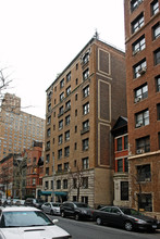 240 W 75th St in New York, NY - Building Photo - Building Photo