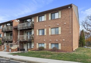 1002 Magnolia Woods Ct in Edgewood, MD - Building Photo - Building Photo