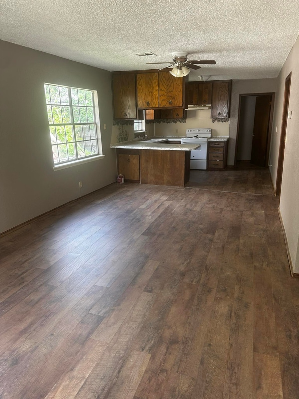 property at 1312 E Whittaker St