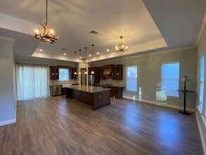 921 Foxfire Trail in Oviedo, FL - Building Photo - Building Photo