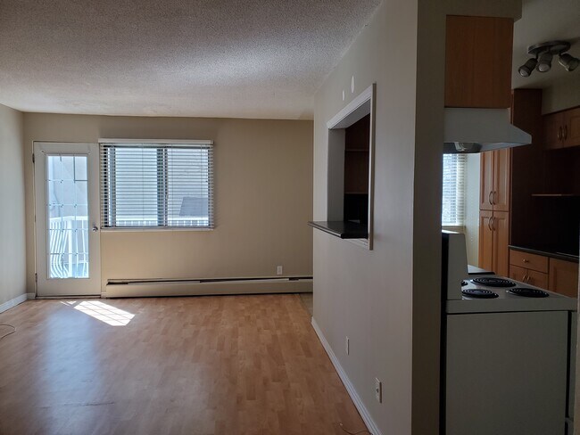 Keaton House in Edmonton, AB - Building Photo - Building Photo