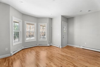 35 Lexington Ave in Jersey City, NJ - Building Photo - Building Photo