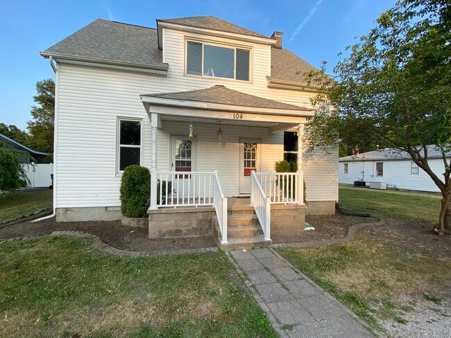 property at 104 S Franklin St