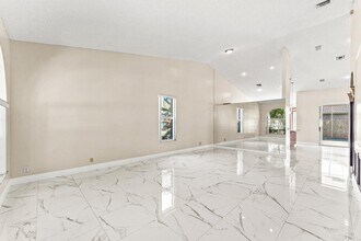 5872 NW 73rd Ct in Parkland, FL - Building Photo - Building Photo