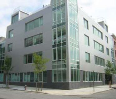 24 Dunham Pl in Brooklyn, NY - Building Photo