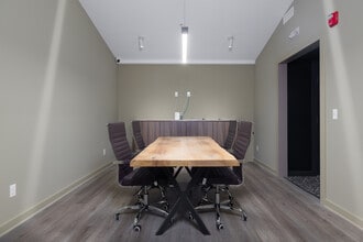 The Thompson Luxury Residences in West Haven, CT - Building Photo - Interior Photo