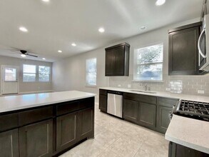 2309 Pecan Island Dr in Leander, TX - Building Photo - Building Photo