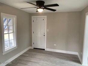 332 N Center Ave in Panama City, FL - Building Photo - Building Photo