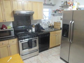 289 Elm St-Unit -1 in Cambridge, MA - Foto de edificio - Building Photo