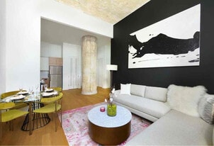 43-22 Queens St in Queens, NY - Building Photo