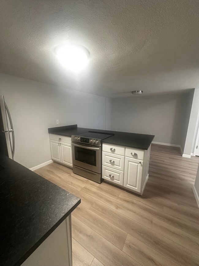 12170 Huron St, Unit #105 in Westminster, CO - Building Photo - Building Photo