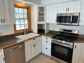 5617 W 68th St in Minneapolis, MN - Building Photo - Building Photo