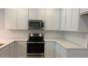 6907 Five Oaks Dr in Harmony, FL - Building Photo - Building Photo