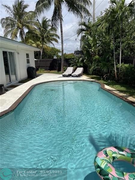 property at 1411 NE 30th St