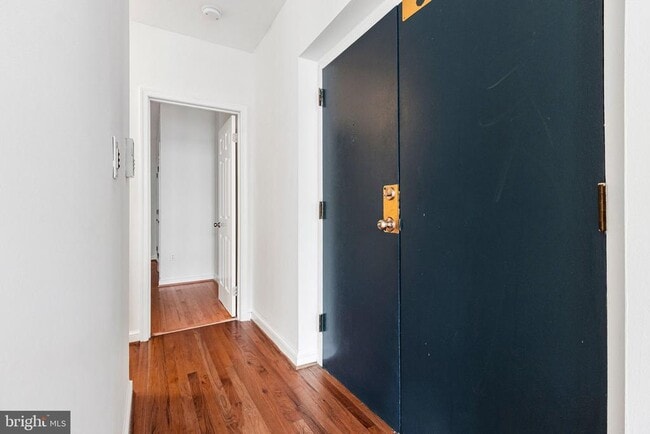 property at 1833 California St NW