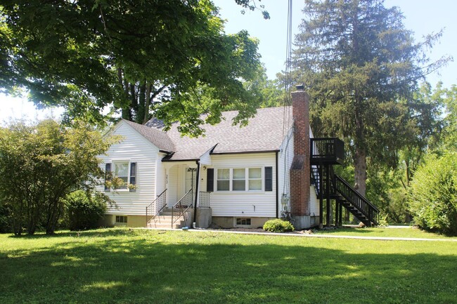 property at 213 Old Bates Gates Rd