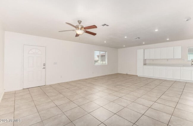 2828 East Chipman Road, Unit 1 in Phoenix, AZ - Building Photo - Building Photo