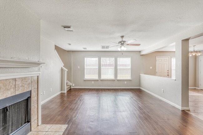 property at 8010 Suffield Glen Ln