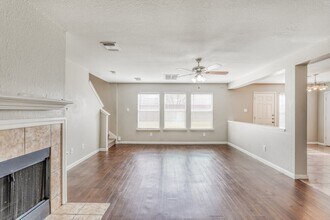 8010 Suffield Glen Ln in Humble, TX - Building Photo - Building Photo