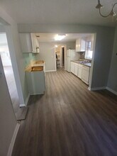 6837 Alcona Ct, Unit Suite #101 in Jacksonville, FL - Building Photo - Building Photo