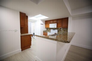 9200 W Atlantic Blvd in Coral Springs, FL - Building Photo