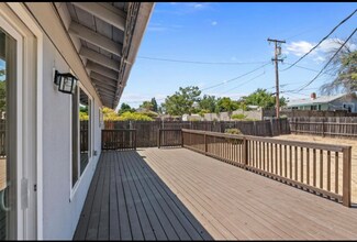 118 Montrose Ct in Folsom, CA - Building Photo - Building Photo
