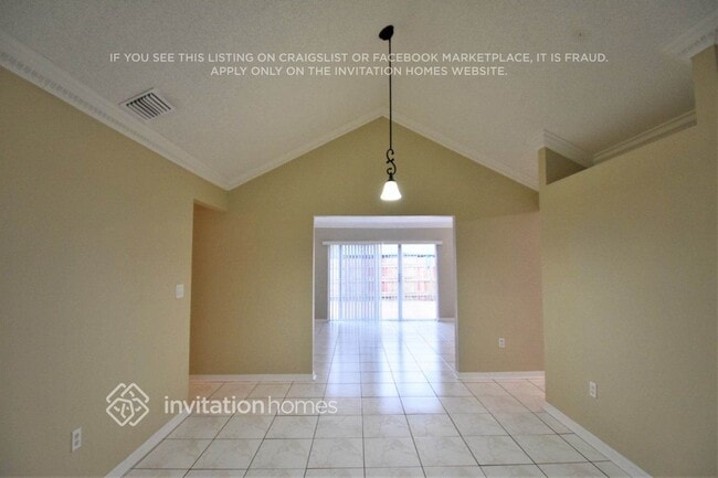 13742 SW 181st St in Miami, FL - Building Photo - Building Photo