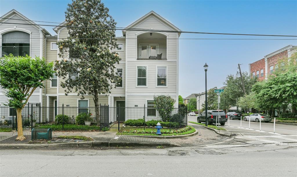 1702 Elgin St in Houston, TX - Building Photo