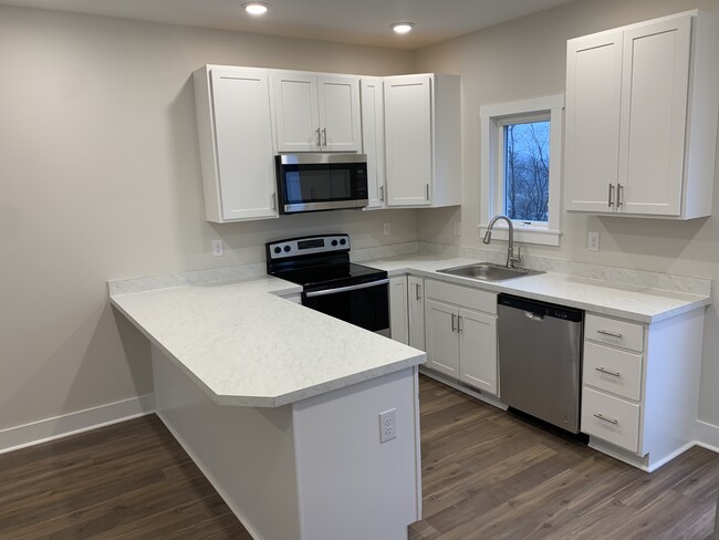 1013 Seth Dr in Staunton, VA - Building Photo - Building Photo