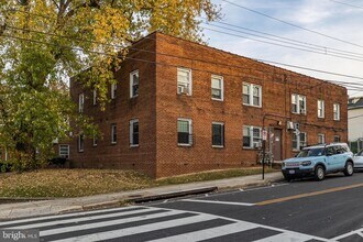 4821 Sheriff Rd NE in Washington, DC - Building Photo - Building Photo