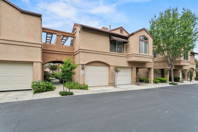 9 Silvertide Dr