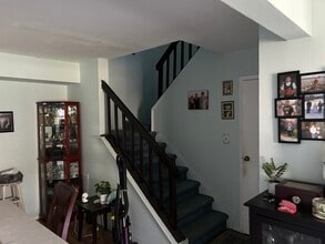 236 Springmeadow Dr, Unit H in Holbrook, NY - Building Photo - Building Photo