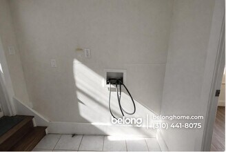 1610 W 36th Pl in Los Angeles, CA - Foto de edificio - Building Photo