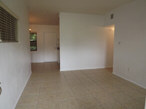 6112 Brookgreen Ave in Orlando, FL - Foto de edificio - Building Photo