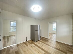 475 Wilson St in Manchester, NH - Foto de edificio - Building Photo