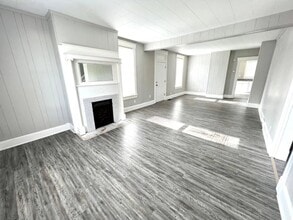 653 Fairview Ave in Hamilton, OH - Foto de edificio - Building Photo