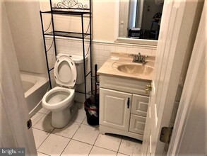 542-B N Front St-Unit -B in Camden, NJ - Building Photo - Building Photo