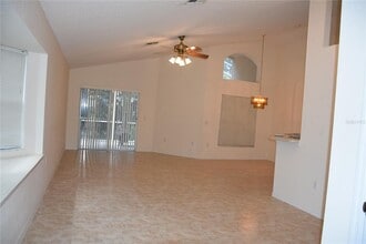 2393 Paulette Dr in Haines City, FL - Building Photo - Building Photo