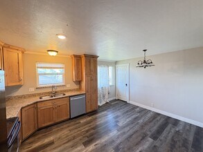 6540 King Valley Rd in Salt Lake City, UT - Building Photo - Building Photo