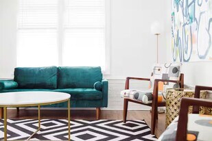 1020 S Lawrence St in Montgomery, AL - Building Photo