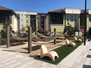 Integra Sunrise Parc in Kissimmee, FL - Building Photo - Building Photo