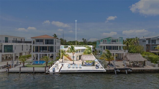 235 Tavernier Dr in Tavernier, FL - Building Photo - Building Photo
